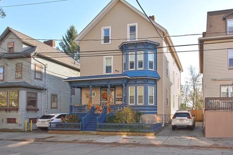 521 Cherry St, Fall River, MA 02720 photo 2