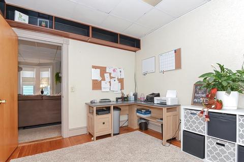 521 Cherry St, Fall River, MA 02720 photo 15