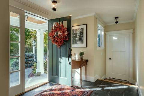 259 Locust St, Danvers, MA 01923 photo 4