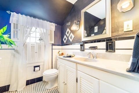 403 Milton St, Fall River, MA 02720 photo 14