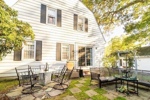 403 Milton St, Fall River, MA 02720 photo 28