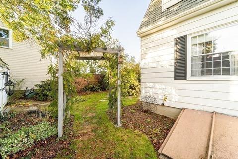 403 Milton St, Fall River, MA 02720 photo 29