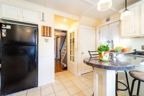 403 Milton St, Fall River, MA 02720 photo 11