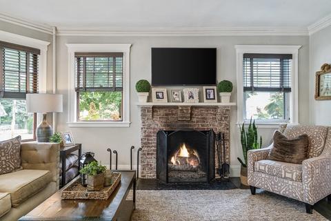 144 Walnut St, Dedham, MA 02026 photo 4