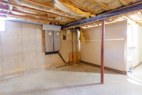 88 Phillips Ave, Springfield, MA 01119 photo 18