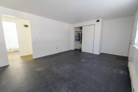 88 Phillips Ave, Springfield, MA 01119 photo 5