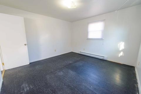 88 Phillips Ave, Springfield, MA 01119 photo 14