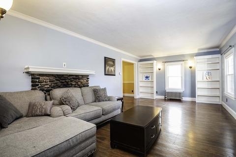 205 Norfolk St, Springfield, MA 01109 photo 13