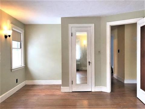 205 Norfolk St, Springfield, MA 01109 photo 27