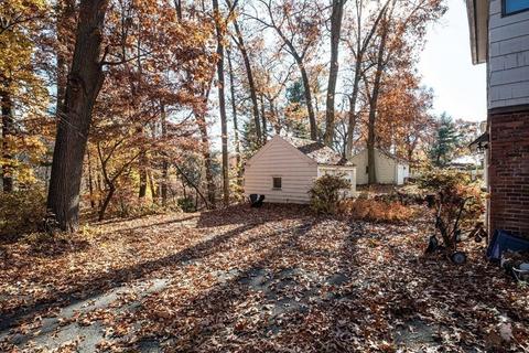 205 Norfolk St, Springfield, MA 01109 photo 34