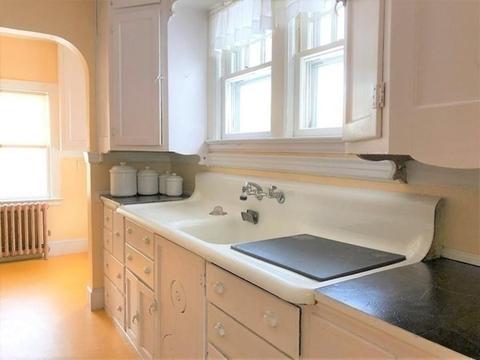 205 Norfolk St, Springfield, MA 01109 photo 16