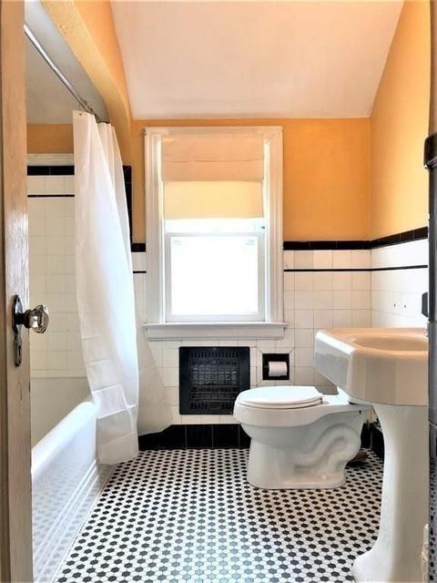 205 Norfolk St, Springfield, MA 01109 photo 18