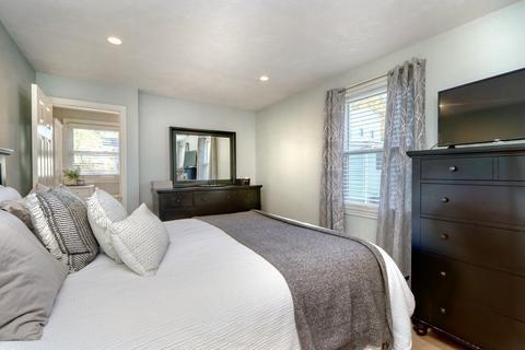 131 Tower St, Dedham, MA 02026 photo 10