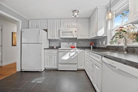 240 High St, Canton, MA 02021 photo 2
