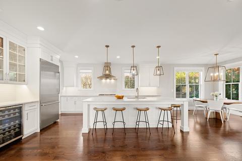 5 Claflin Rd, Wellesley, MA 02482 photo 3