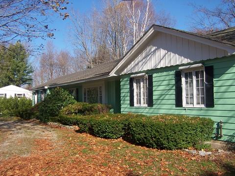 612 Spring St, Athol, MA 01331 photo 4