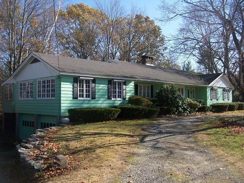 612 Spring St, Athol, MA 01331 photo 1