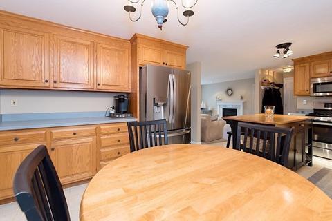 35 Hitching Post Dr, Walpole, MA 02081 photo 11