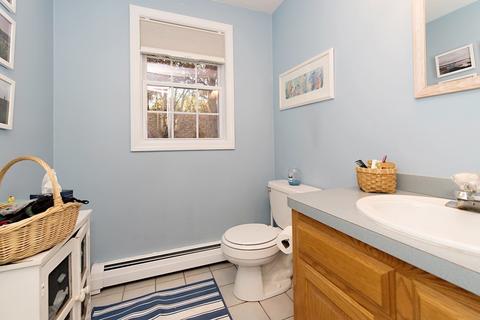 35 Hitching Post Dr, Walpole, MA 02081 photo 12