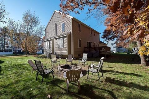 35 Hitching Post Dr, Walpole, MA 02081 photo 20