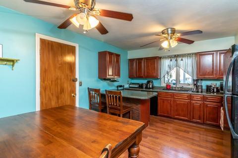 188 Palmer St #D, Fall River, MA 02724 photo 4