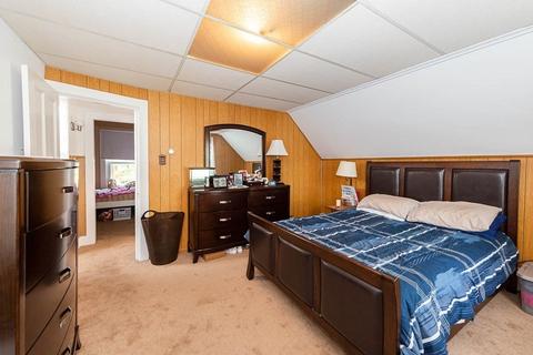 100 Maplewood Ave, Gloucester, MA 01930 photo 12