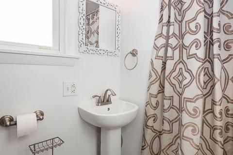 100 Maplewood Ave, Gloucester, MA 01930 photo 10