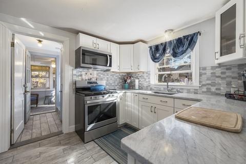 311 June St, Worcester, MA 01602 photo 11