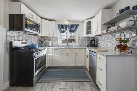311 June St, Worcester, MA 01602 photo 13