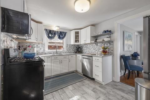 311 June St, Worcester, MA 01602 photo 12