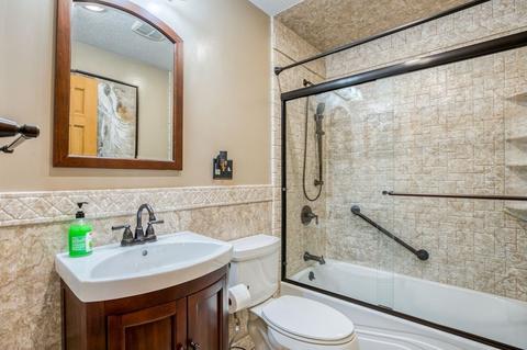 4 Jerilis Dr, Springfield, MA 01119 photo 17