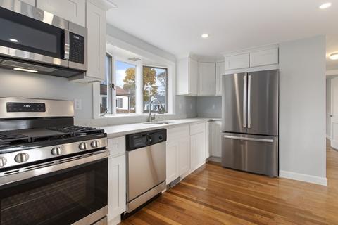 229 Central St, Saugus, MA 01906 photo 14