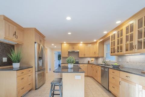 5 Trodden Path, Lexington, MA 02421 photo 13