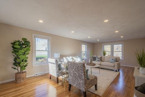 5 Trodden Path, Lexington, MA 02421 photo 2