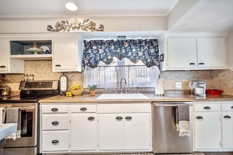 5 Mayfield St, Springfield, MA 01108 photo 9