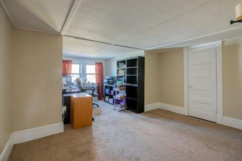 146 Jasper St, Springfield, MA 01109 photo 26