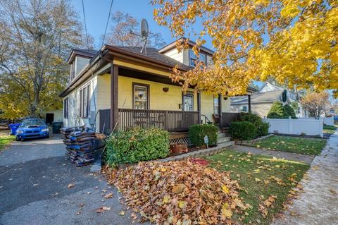 146 Jasper St, Springfield, MA 01109 photo 4