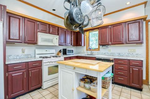 146 Jasper St, Springfield, MA 01109 photo 10