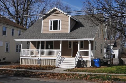 62 Southworth St, West Springfield, MA 01089 photo 2