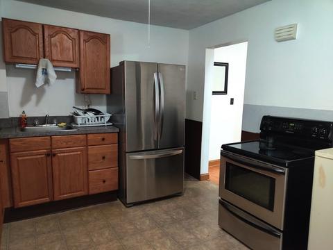 391 Parker St, Springfield, MA 01129 photo 3