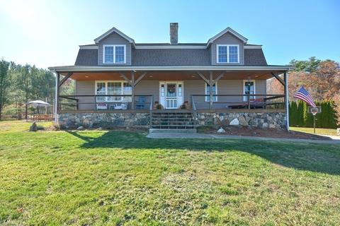 324 Prospect St, Franklin, MA 02038 photo 1
