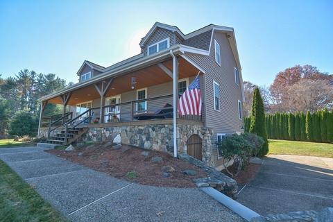 324 Prospect St, Franklin, MA 02038 photo 2