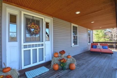 324 Prospect St, Franklin, MA 02038 photo 3