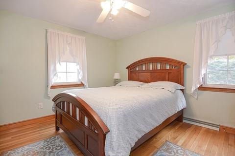 7 Mann St, Blackstone, MA 01504 photo 18