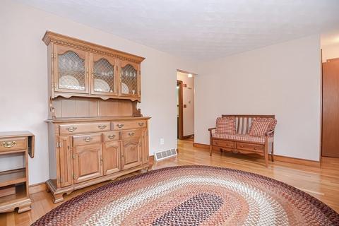 7 Mann St, Blackstone, MA 01504 photo 17
