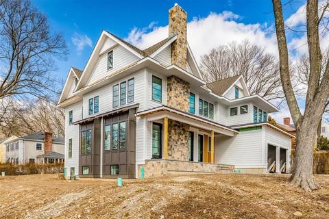 117 Lindbergh Ave, Needham, MA 02492 photo 2