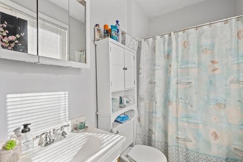 35 Chase St, Beverly, MA 01915 photo 18