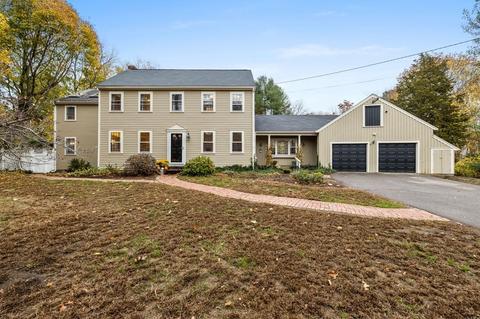 5 Robin Ln, Hingham, MA 02043 photo 2