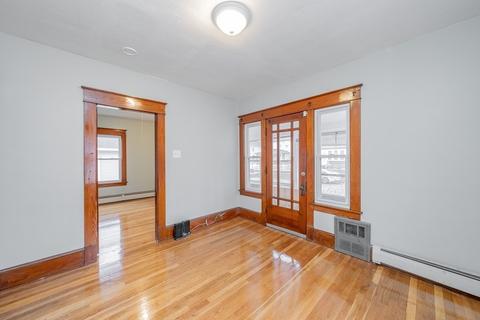 50 Beauregard St, Springfield, MA 01151 photo 4