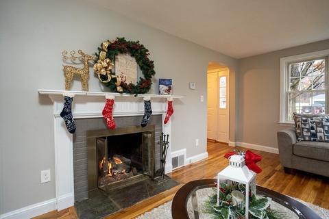 94 Laurel Rd, West Springfield, MA 01089 photo 10